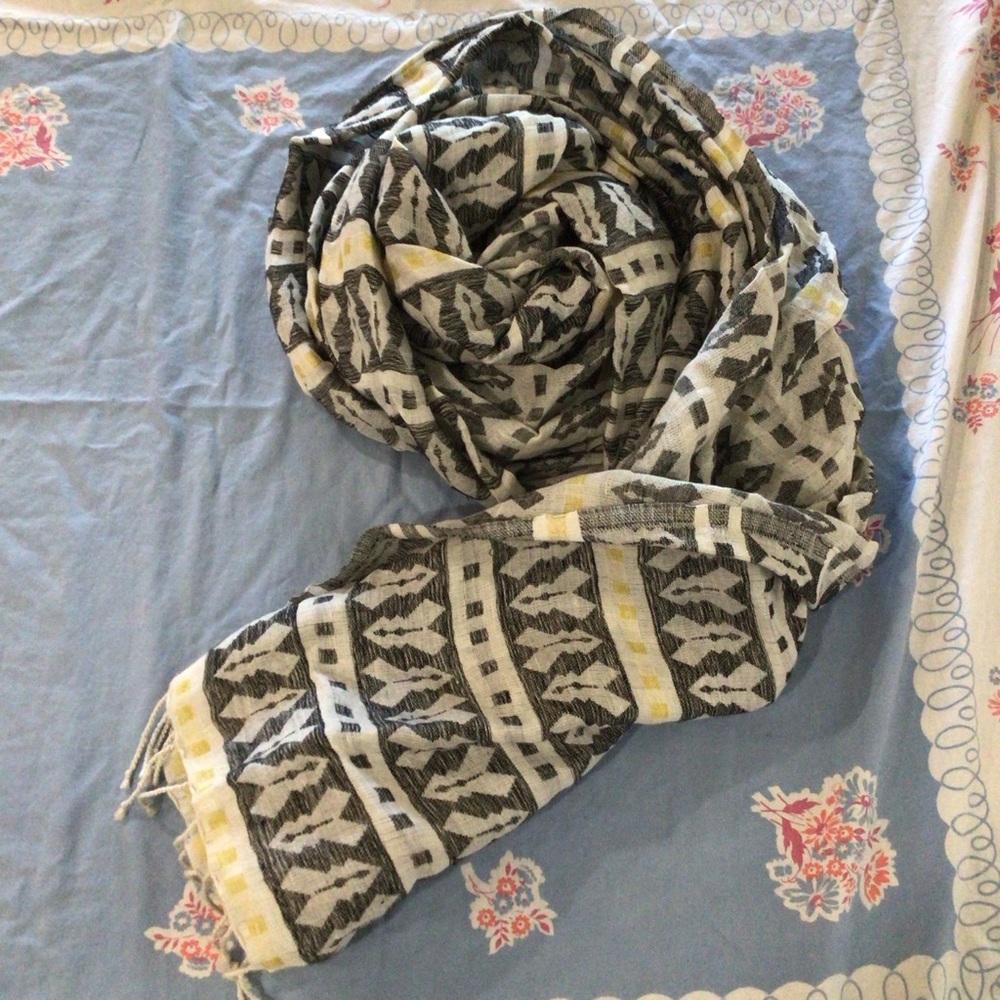 Cole Haan Black and White Patterned Scarf